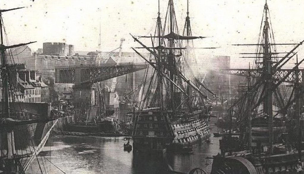 Η Ελλάδα και οι «προστάτιδες» δυνάμεις- Πολιτική των ναυτικών αποκλεισμών, της πείνας και ο εξευτελισμός